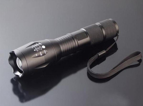 Lampe de Poche Tactique